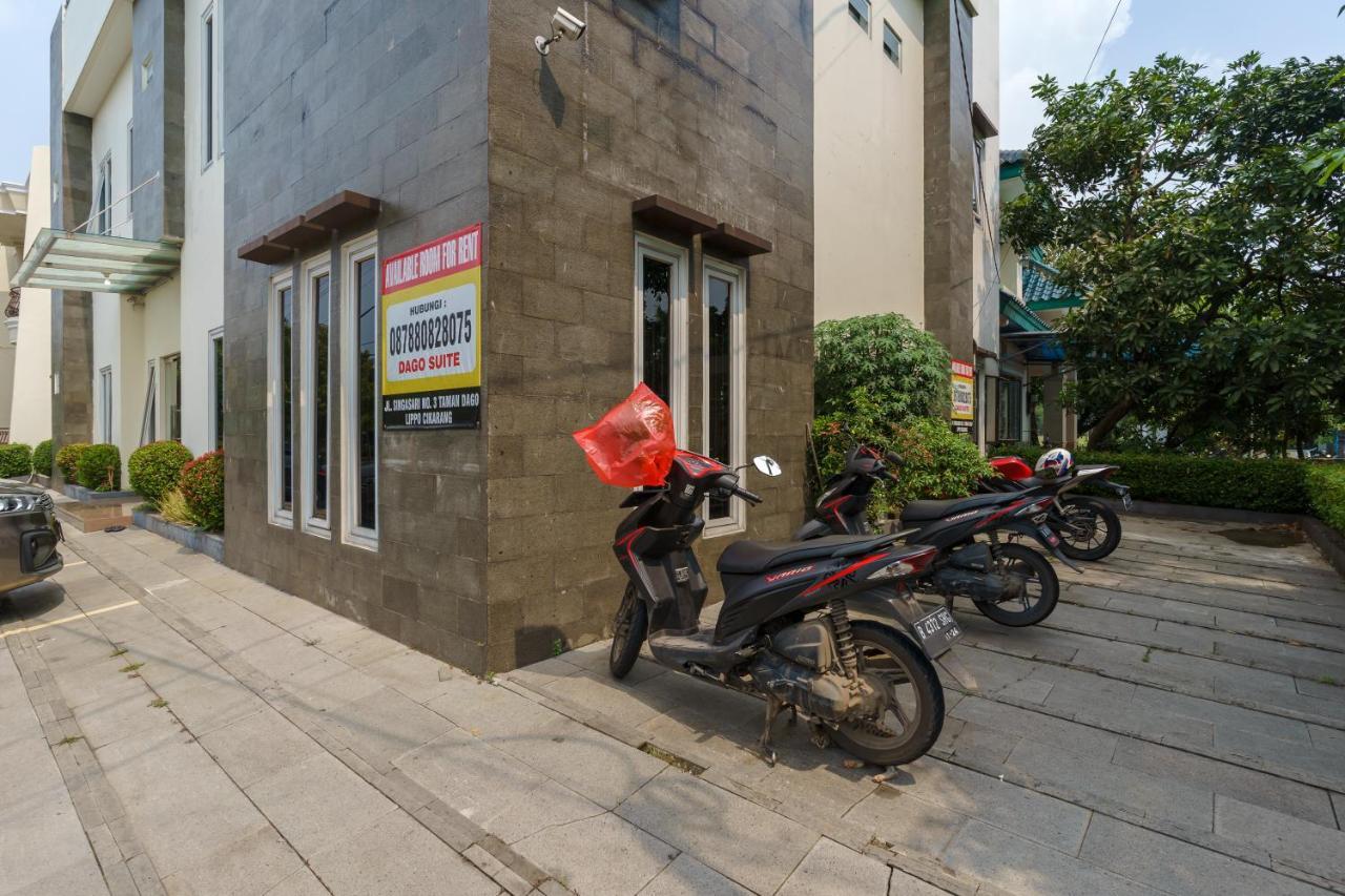 Dago Suites Syariah Cikarang Mitra Reddoorz Bekasi Buitenkant foto